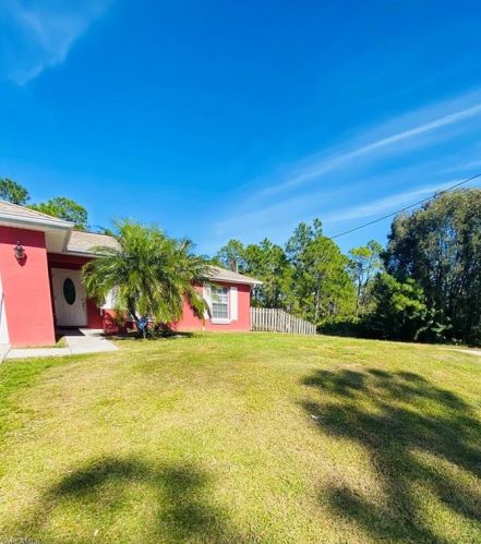3000 48th St, Lehigh Acres, FL 33971-4726