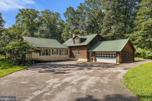 270 Laurel Rd, Marsh, PA 19520-8932