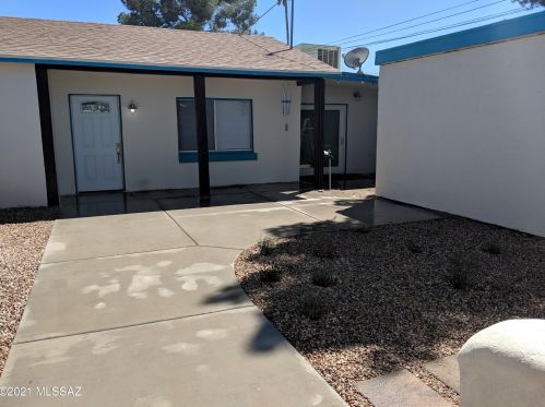 4210 Santa Barbara Ave, Tucson, AZ 85711-4750