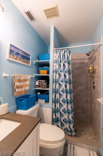 12 Heath Aster Ln, Lehigh Acres FL 33936-7347 exterior