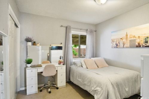 982 Verde Ave, Rialto CA  92376-4145 exterior