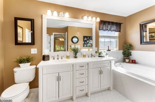 8 Rolling Rapids Ct, Hackettstown NJ  07840-1737 exterior