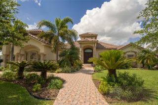 922 Natalie St, Weslaco, TX 78596-4260
