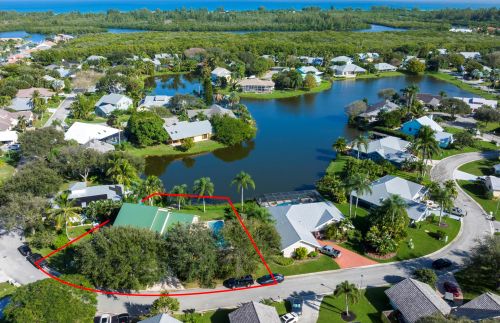10381 Jupiter Narrows Dr, Hobe Sound FL  33455-3279 exterior