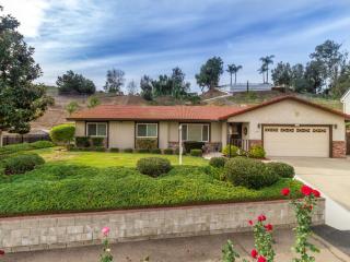 2778 Degen Dr, Bonita, CA 91902-2158
