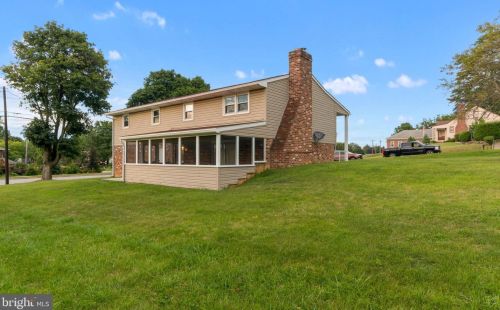 99 Park Heights Blvd, Hanover PA  17331-4005 exterior