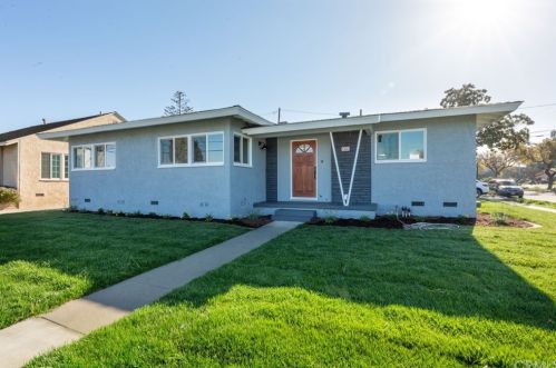1802 Studebaker Rd, Long Beach, CA 90815-3650