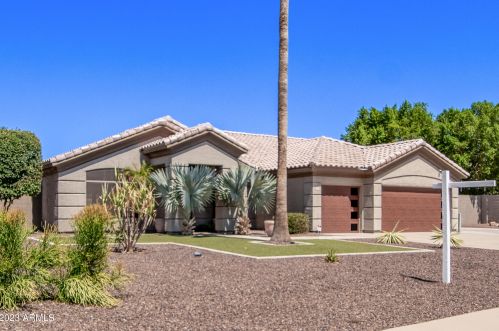 4334 Elmwood St, Mesa, AZ 85205-5132