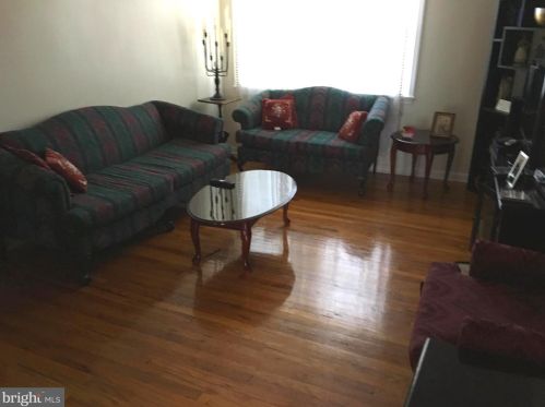 2044 Fort Davis St, Washington, DC 20020-1339