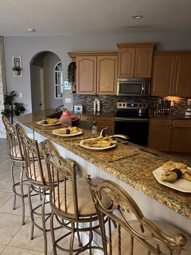 1371 Halford Ave, Fort Pierce, FL 34953-6148
