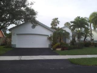 12603 8th Ct, Hollywood, FL