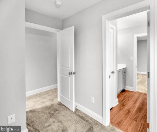 706 Hornblende Ave, Kennett Sq PA  19348-3614 exterior