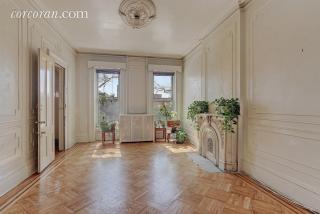 283 24th St, Brooklyn NY  11210-0011 exterior