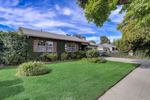6909 Shoshone Ave, Van Nuys, CA 91406-4343