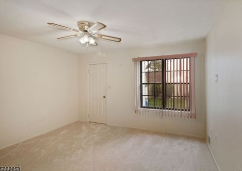 84 Whitehead Ln, East Brunswick NJ  08816-5633 exterior