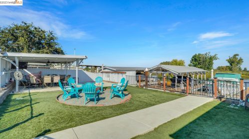 4526 Sandmound Blvd, Oakley CA  94561-5026 exterior