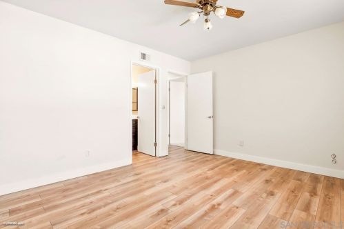 10859 Greenford Dr, San Diego CA  92126-2706 exterior