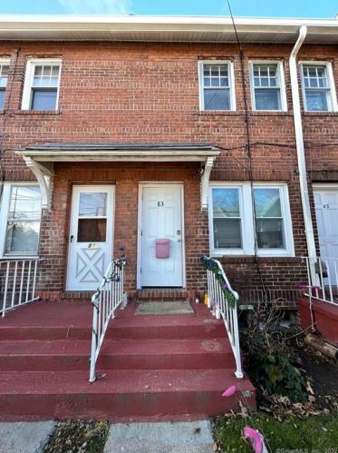 83 Alanson Rd, Bridgeport, CT 06607-1504