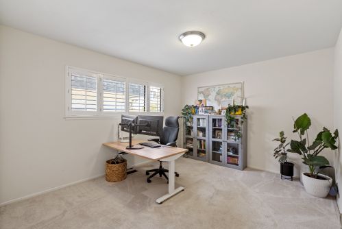 1999 Edgehill Ct, San Leandro CA  94577-6302 exterior