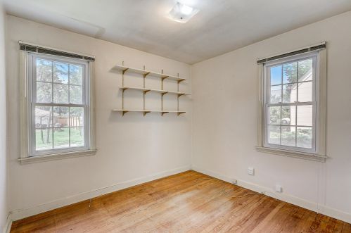 3647 92, Milwaukee WI 53228-1543 exterior