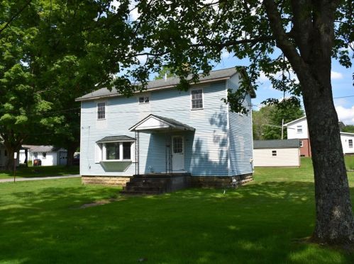 649 Euclid Ave, Saegertown, PA 16433-7703