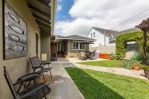 2802 Josie Ave, Long Beach CA 90815-1514 exterior