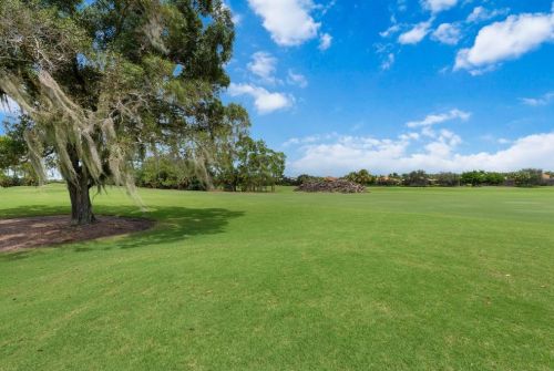 6653 Costa Cir, Naples FL 34113-1703 exterior