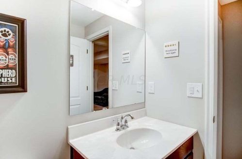 735 Meadow Ridge Way, Marysville OH  43040-8119 exterior