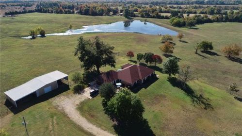 9667 Farm Road 38, Roxton, TX
