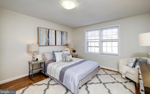 904 25th St, Washington DC 20037-2102 exterior