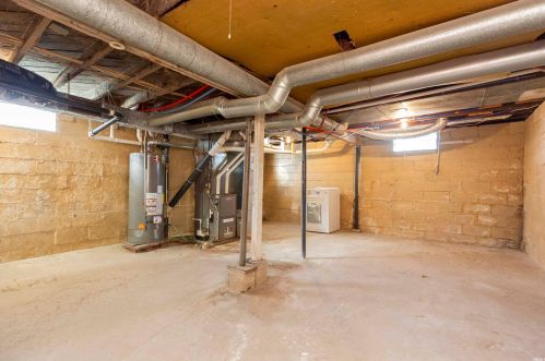 523 Berlin Ave, Mishawaka IN  46544-1503 exterior