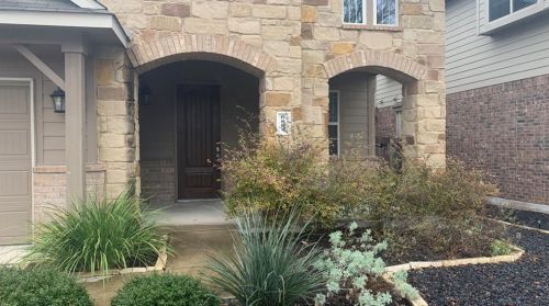 6805 Alleyton Dr, Austin TX  78725-2915 exterior