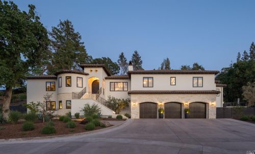 4020 Skyfarm Dr, Santa Rosa, CA 95403-0970
