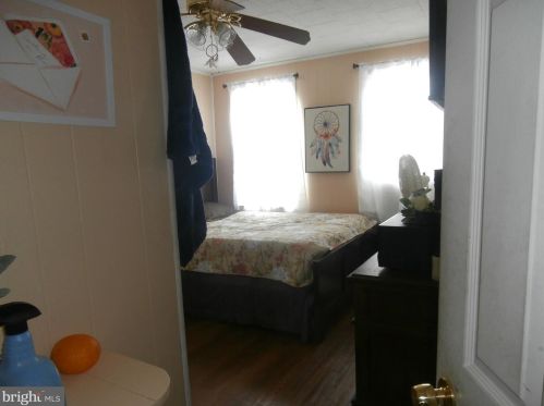 52 Randall Ave, Trenton NJ  08611-3106 exterior