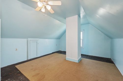 125 Blackhawk St, Pittsburgh PA  15218-2321 exterior