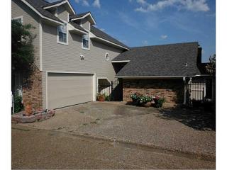 5661 Lakeshore Dr, Shreveport, LA 71119-4016