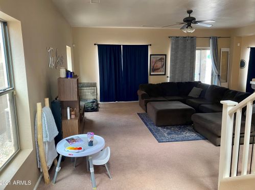 860 Oak Tree Ln, San Tan Valley, AZ 85143-3493