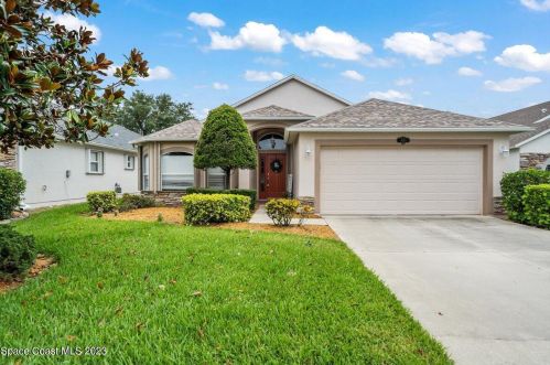 1643 Keys Gate Dr, Melbourne, FL 32940-6318