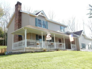 137 Sorrel St, Stroudsburg, PA 18360-6580