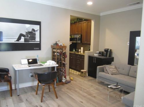 6546 Vanderbilt St, Chino CA  91710-6917 exterior