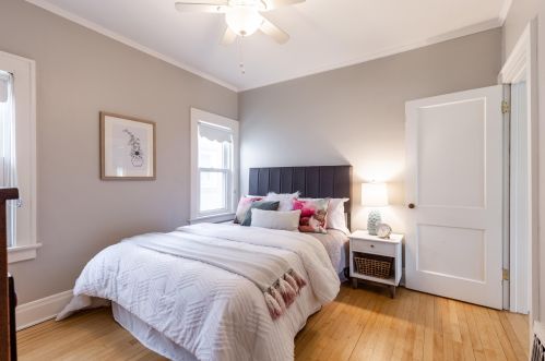 1848 Underwood Ave, Milwaukee WI 53213-2236 exterior