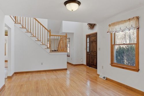 41 Edward Rd, Townsend, MA 01469-1107