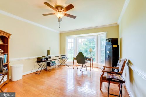 2506 Logmill Rd, Haymarket VA  20169-1417 exterior