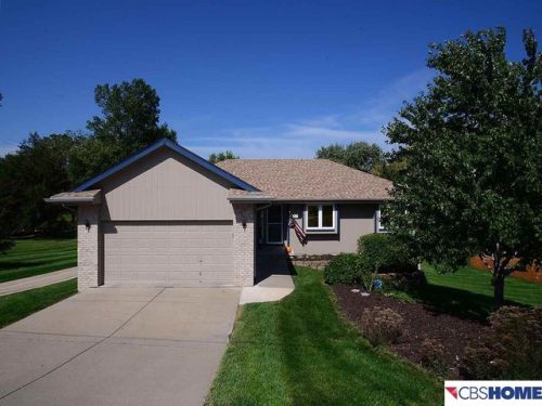 11090 Lakeshore Dr, Blair, NE 68008-6253