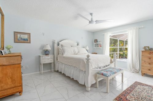 165 36 Ct, Vero Beach FL 32960-4085 exterior