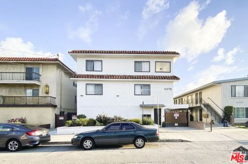 4378 138th St, Hawthorne CA  90250-7143 exterior