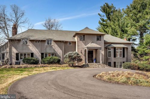 209 Owls Nest Rd, Wilmington, DE 19807-1129