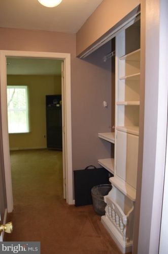 216 Stone Hurst Ct, New Castle DE  19720-3946 exterior