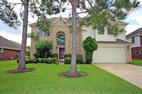 2423 Hanston Ct, Pearland TX  77584-5918 exterior