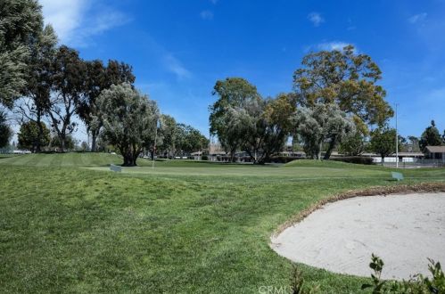 13361 El Dorado Dr, Seal Beach CA  90740-6801 exterior